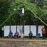 Mewakili Gbernur, Kadis Kebudayaan Sulteng Andi Kamal Lembah (kanan) menyampaikan sambutan pada pembukaan Festival Tampolore di Situs Megalit Pokokea di Desa Hanggira, Lore Tengah, Poso, Jumat (27/6/2025). (Foto: nmzIMAGES/Basri Marzuki)